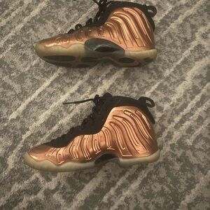 Jordan Foamposite Brown and Black Sneakers High-Top Design